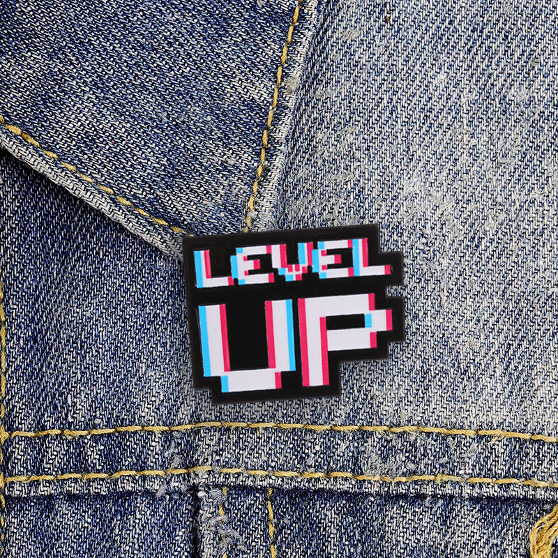 Level Up Pixel Art Glitch Effe - Retro Gaming Achievements recension och pris