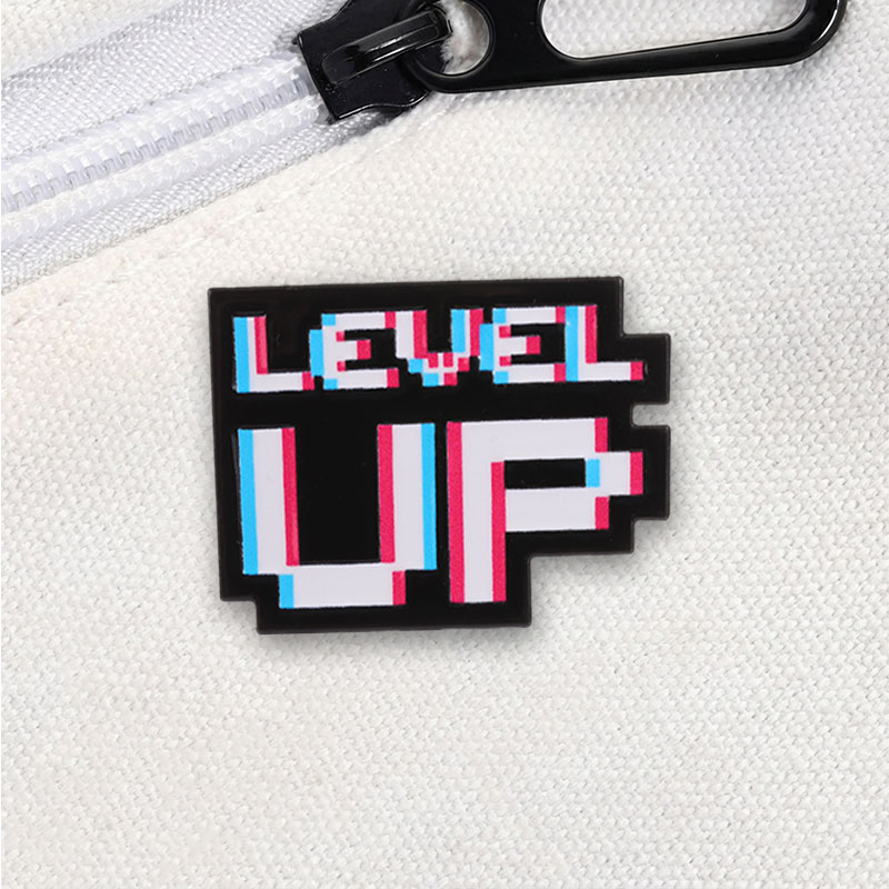 Level Up Pixel Art Glitch Effe - Retro Gaming Achievements recension och pris